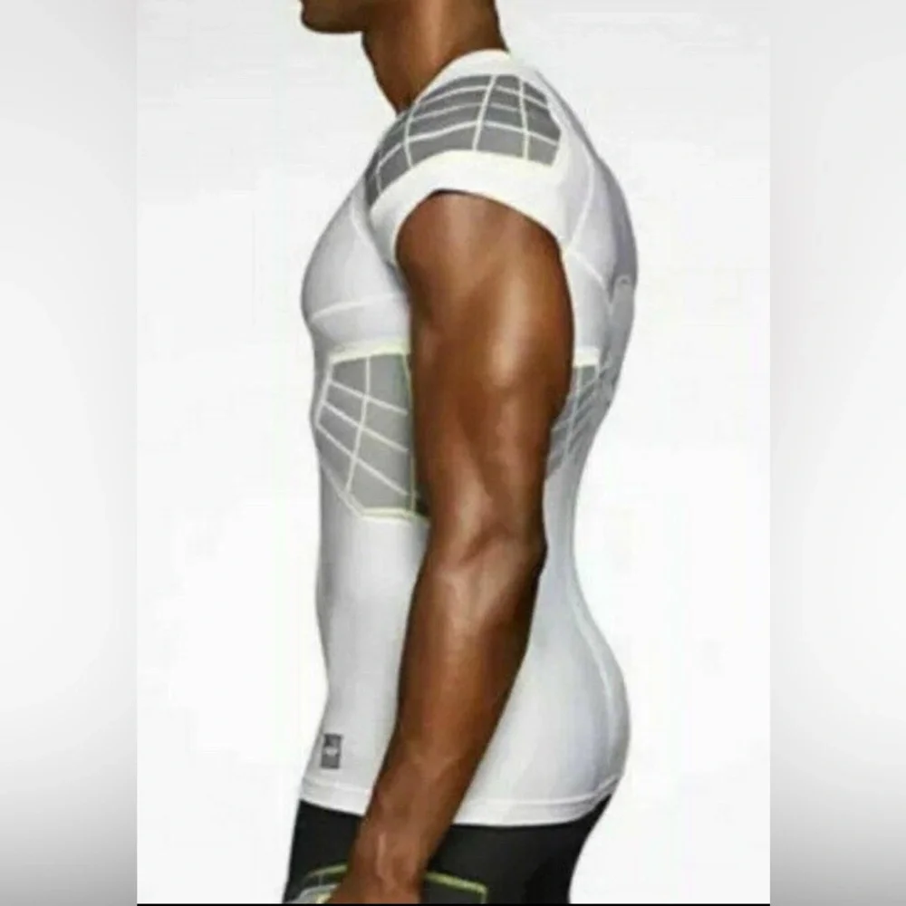 NWT NIKE Pro Combat Hyperstrong Football Base Layer - Picture 2 of 16